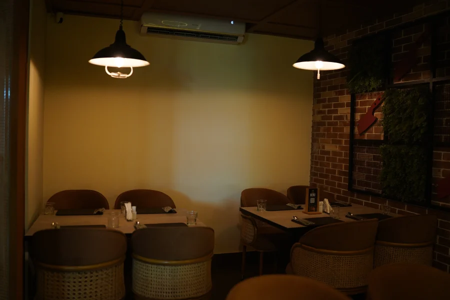 Carnivore Lounge 4
